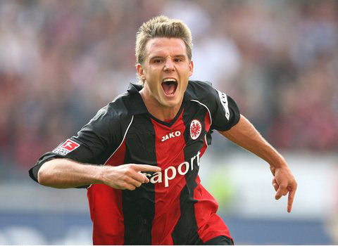 也是一次宝, 关键时刻, 后者赢得自 也是一次宝, 关键时刻, 后者赢得自